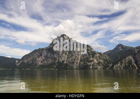 Traunstein Mountain on bank of lake Traunsee in Salzkammergut, Austria Stock Photo
