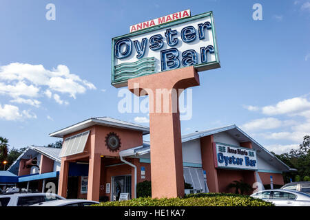 Anna Maria Oyster Bar in Bradenton FL Stock Photo - Alamy