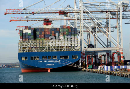 CMA CGM Bougainville container ship unloading containers at the ...