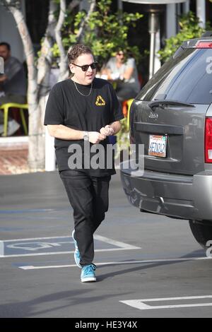 Jonah Hill after leaving a branch of Fred Segal in Beverly Hills, California.  Featuring: Jonah Hill Where: Beverly Hills, California, United States When: 07 Nov 2016 Stock Photo