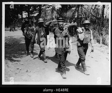 This image shows British prisoners during World War I, captured by ...