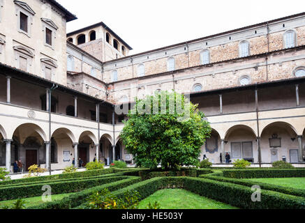 FLORENCE, ITALY - NOVEMBER 6, 2016: garden of Basilica di San Lorenzo (Basilica of St Lawrence) in rain. The Church is the burial place of all the pri Stock Photo