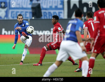 Darmstadst, Germany. 18th Dec, 2016. Players in action during the Bundesliga soccer match between Darmstadt 98 and Bayern Munich at Jonathan Heimes stadium in Darmstadst, Germany, 18 December 2016. Photo: Hasan Bratic/dpa/Alamy Live News Stock Photo