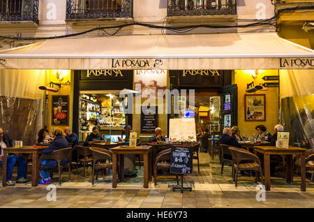 Taberna, La posada, typical spanish tapas bar in centre of Malaga at night, Malaga, Andalusia, Spain. Stock Photo