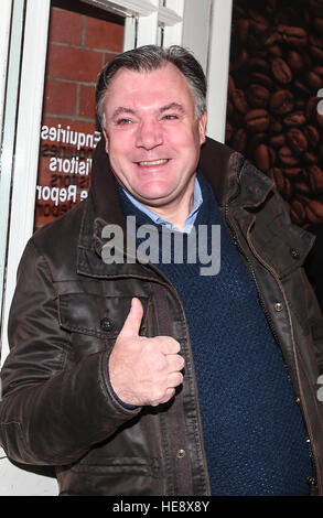 Celebs and their professional partners arrive at Blackpool Tower for rehearsals  Featuring: Ed Balls Where: Blackpool, United Kingdom When: 18 Nov 2016 Stock Photo