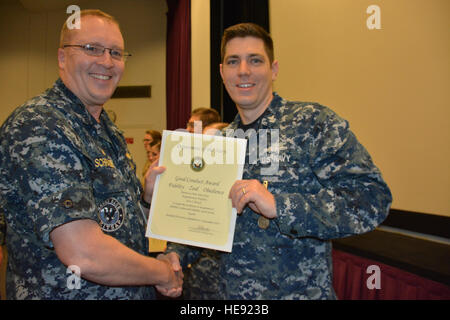 BREMERTON, Wash. (Nov. 9, 2016) – Capt. Alan Schrader (left), Naval ...