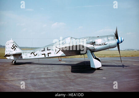 Focke wulf fw 190d 9 hi-res stock photography and images - Alamy