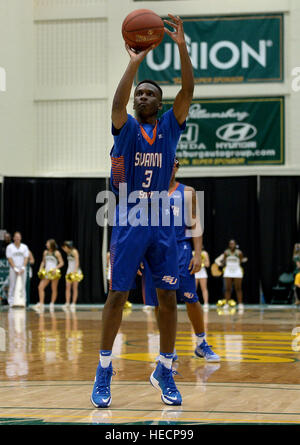 Williamsburg, VA, USA. 19th Dec, 2016. 20161219 - Savannah State guard ZACH SELLERS (3) shoots a free throw against William and Mary in the first half at Kaplan Arena in Williamsburg, Va. © Chuck Myers/ZUMA Wire/Alamy Live News Stock Photo