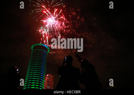 Nairobi, Kenya. 20th Dec, 2016. Photo taken on Dec. 20, 2016 shows the Lights and Fireworks Show which celebrates the forthcoming Christmas at the Kenyatta International Convention Centre (KICC) in Nairobi, capital of Kenya. © Pan Siwei/Xinhua/Alamy Live News Stock Photo