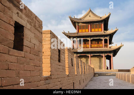 Jiayuguan fort at the western confine of the Great Wall. Jiayuguan, Gansu province, China, Asia The pass was a key waypoint of the ancient Silk Road. Stock Photo