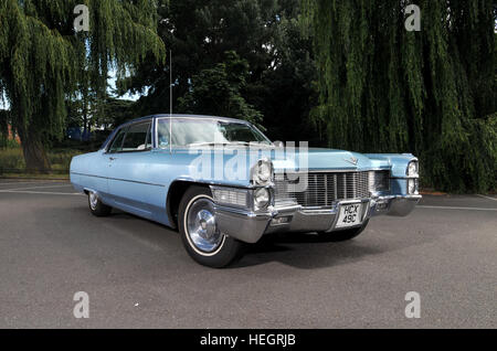 1965 Cadillac Coupe de Ville American luxury 2 door coupe Stock Photo