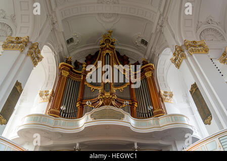 Organ, St. Michael's Church is one of Hamburg's five Lutheran main churches and the most famous church in the city, Hamburg, Germany Stock Photo