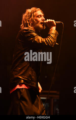 Miami Beach, FL, USA. 21st Dec, 2016. Matisyahu performs at the Fillmore on December 21, 2016 in Miami Beach, Florida. © Mpi04/Media Punch/Alamy Live News Stock Photo
