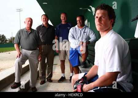 Clearwater, Florida, USA. 23rd Dec, 2016. 011810 (Brandon Kruse/The Palm Beach Post) -CLEARWATER - SCR 2575 © Brandon Kruse/The Palm Beach Post/ZUMA Wire/Alamy Live News Stock Photo