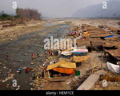 Indian people on the banks of the Kosi River at Garjia, Uttarakhand, India Stock Photo