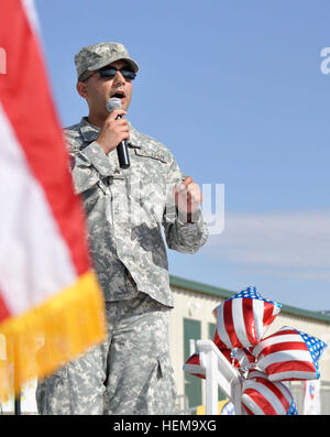 Sgt. Muhammad Sheikh, president of Better Opportunities for Single Soldiers, speaks to the students enrolled at the Chester Jordan Elementary School during their September 11th Commemorative Program on Sept. 11, 2012 in El Paso, Texas. The BOSS program helps single soldiers on Fort Bliss to honor those who sacrifice themselves to protect the people of America both home and abroad. BOSS honors American heroes with little Patriots 120911-A-WO769-294 Stock Photo