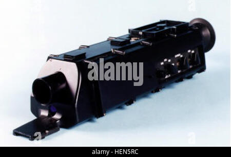 The Objective Individual Combat Weapon (OICW) is a modular U.S. Army ...
