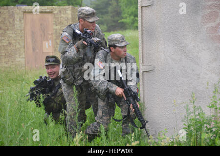 Members Of The PA National Guard's 2-112th Infantry Battalion, 56th ...