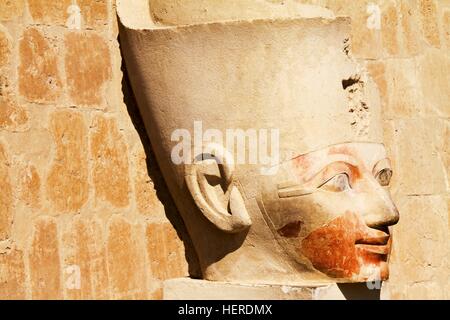 Queen Hatshepsut Statue Head Profile Mural, second female pharaoh at entrance to Deir-el Bahri Temple. Valley of the Kings Luxor, Egypt Stock Photo