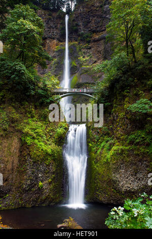 Multnomah Falls in the Columbia River Gorge, Oregon Stock Photo
