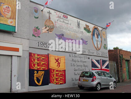 Shankill Road Mural -Queen Long To Rein Over Us, West Belfast, Northern Ireland, UK Stock Photo