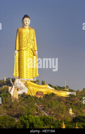 Maha Bodhi Tahtaung, Bodhi Tataung, Buddha, Monywa, Myanmar Stock Photo