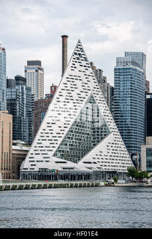 Via 57 West, Pyramid Shaped Apartment Building, With Skyline 