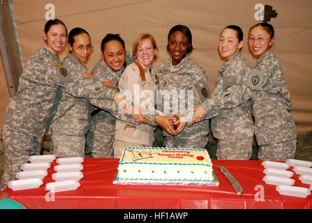 Soldiers from the 3rd Brigade Special Troops Battalion complete an ...