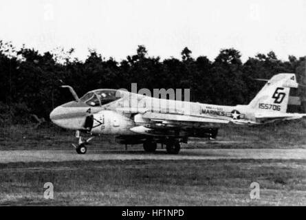 a-6a-intruder-vmaaw-533-at-nam a-6a-intruder-vmaaw-533-at-nam