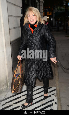 Celebrities at BBC Radio 2  Featuring: Elaine Paige Where: London, United Kingdom When: 25 Nov 2016 Stock Photo