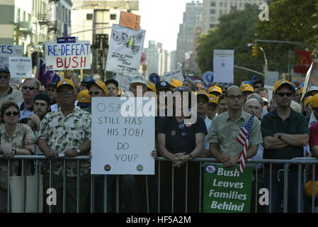 AFL-CIO union members gather for a protest against George W. Bush and the GOP during the 2004 Republican National Convention in New York City. Stock Photo