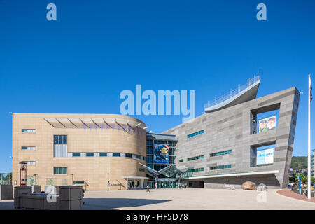 Te Papa Museum Wellington New Zealand. National Museum of New Zealand Te Papa Tongarewa main entrance. Stock Photo