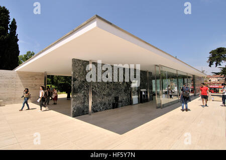 The Fundació Mies van der Rohe, German Pavilion for the 1929 Barcelona International Exhibition, Barcelona, Catalonia, Spain Stock Photo