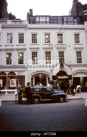 SOTHEBYs London England 2005 auction house famous for its high-profile auctions Stock Photo