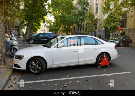 Auto, Parkkralle, Budapest, Ungarn, Car, park claw, Hungarian Stock Photo