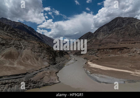 Zanskar river flowing through Zanskar gorge in Leh, Ladakh, India, Asia Stock Photo