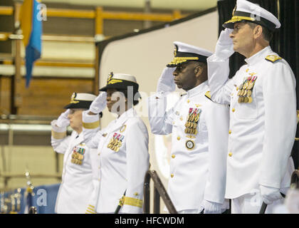 Chief of Naval Personnel Vice Adm. William Moran, right, was the guest speaker at the Navy Recruiting Command change of command Aug. 29, 2013. During the ceremony, Rear Adm. Earl Gay, left of Moran, was relieved by Rear Adm. Annie Andrews. (U.S. Navy photo by Mass Communication Specialist 2nd Class Amanda Sullivan/RELEASED) Rear Adm. Andrews takes command of Navy Recruiting 130829-N-OT405-043 Stock Photo