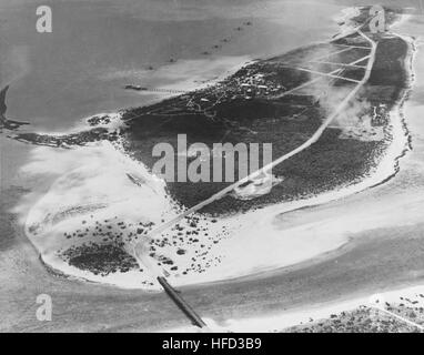 Aerial view of Peale Island, Wake, on 25 May 1941 Stock Photo