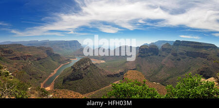 Panorama of the Blyde River Canyon and the Three Rondavels, Mpumalanga, forming the northern part of the Drakensberg escarpment. Stock Photo