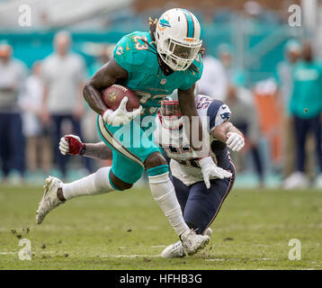 New England Patriots outside linebacker Dont'a Hightower (54) is seen ...