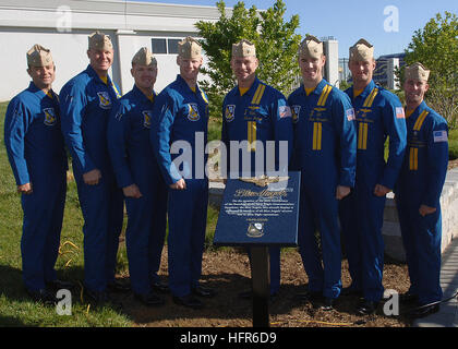 060522-N-5390M-002 Annapolis, Md. (May 22, 2006) - Members of the U.S. Navy's flight demonstration team, the Blue Angels, attend a dedication ceremony at Navy-Marine Corps Memorial Stadium in Annapolis. The U.S. Naval Academy, Naval Academy Alumni Association and Naval Academy Foundation dedicated an F/A-18 Hornet painted in the Blue Angels' traditional blue and gold colors. The plaque honors the sacrifices of the 25 Blue Angels who lost their lives in team flight operations during its 60 year history. U.S. Navy photo by Kenneth J. Mierzejewski (RELEASED) US Navy 060522-N-5390M-002 Members of  Stock Photo