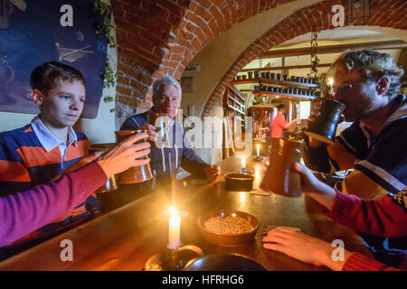 Weesenstein: Schlossbrauerei (Castle brewery), family drinking beer, Sachsen, Saxony, Germany Stock Photo