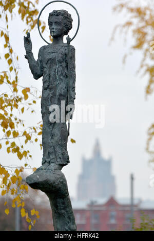 Statues in the Garden of Fallen Heroes, Moscow, Russia Stock Photo
