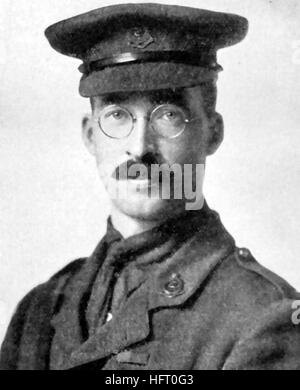 FRANCIS SCRIMGER VC (1880-1937) Canadian Army Medical Corps who was awarded a VC for his actions during the Second Battle of Ypres in April 1915 Stock Photo