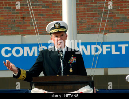 061128-N-1713L-044  Norfolk, Va. (Nov. 28, 2006) - Commander, U.S. Navy 2nd Fleet Vice Adm. Mark P. Fitzgerald addresses the audience during a change of command ceremony held on board Naval Station Norfolk. Fitzgerald was relieved by Vice Adm. Marty Chanik, formerly Director, Force Structure, Resources and Assessment (J8) on the Joint Staff. U.S. Navy photo by Mass Communication Specialist 2nd Class Lolita M. Lewis (RELEASED) US Navy 061128-N-1713L-044 Commander, U.S. Navy 2nd Fleet Vice Adm. Mark P. Fitzgerald addresses the audience during a change of command ceremony held on board Naval Stat Stock Photo