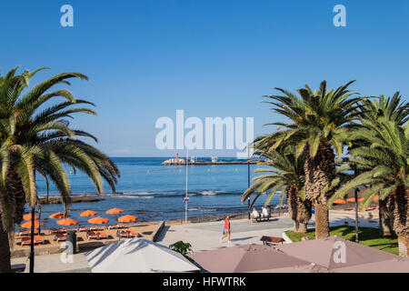 Los Cristianos promenade alongside the beach and port, Tenerife, Canary Islands, Spain Stock Photo