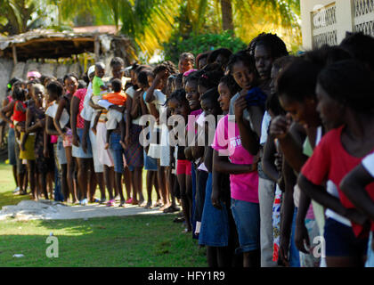 earthquake, Haiti, Haitian children, U.S. navy , USS Carter Hall (LSD ...