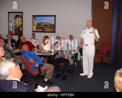 100414-N-6754H-003 SAN ANTONIO (April 14, 2010) Rear Adm. William R. Kiser, commander of Naval Medicine Center, Portsmouth, Va., speaks before the San Antonio Chamber of Commerce Military Affairs Committee during San Antonio Navy Week. Kiser will be the inaugural commanding officer for the new Medical Education Training Campus (METC) at Ft. Sam Houston, which will combine medical training for the Navy, Army and Air Force. METC is the largest consolidation of service training in Department of Defense history and will be the world's largest military medical education and training institution. Sa Stock Photo