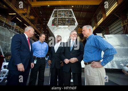 110325-N-UH963-159 MOBILE, Ala. (March 25, 2011) U.S. Rep. Jo Bonner, left, Austal USA President and Chief Operating Officer, Joe Rella, city of Mobile Mayor Samuel L. Jones, Secretary of Navy (SECNAV) the Honorable Ray Mabus, and U.S. Sen. Jeff Sessions tour the Austal USA shipyard in Mobile, Ala., following the announcement of the names of next two littoral class ships. USS Jackson (LCS 6) will be named for Jackson, Mississippi, and USS Montgomery (LCS 8), for Montgomery, Alabama. (U.S. Navy photo by Mass Communication Specialist 2nd Class Kevin S. O'Brien/Released) US Navy 110325-N-UH963-15 Stock Photo