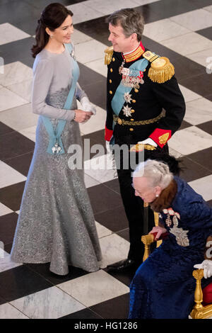 copenhagen-denmark-3rd-jan-2017-queen-margrethe-crown-prince-frederik-hg1286.jpg